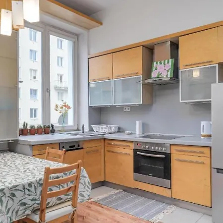Nowy Swiat 41a By Nyx *